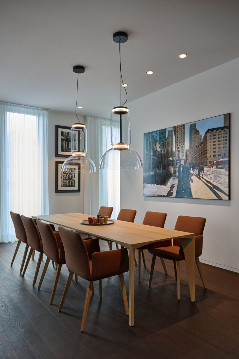 Architektur- und Interieurfotografie Düsseldorf MH Project Interieur, Essbereich mit Bildern